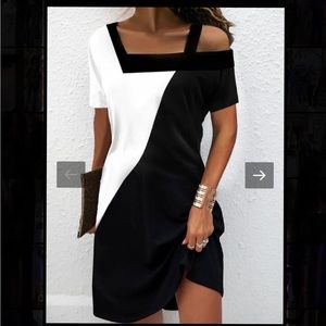 NWT Black & white Asymmetrical Cold Shoulder Dress Sz Med